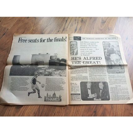 Evening Standard 1978 FA Cup Final Colour Special - Arsenal vs Ipswich Town