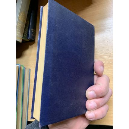 VINTAGE "LAST OF THE MOHICANS" J FENIMORE COOPER FICTION FAUX LEATHER BOOK (P2)