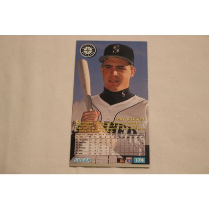 Dan Wilson 1994 Fleer Extra Bases NO. 174
