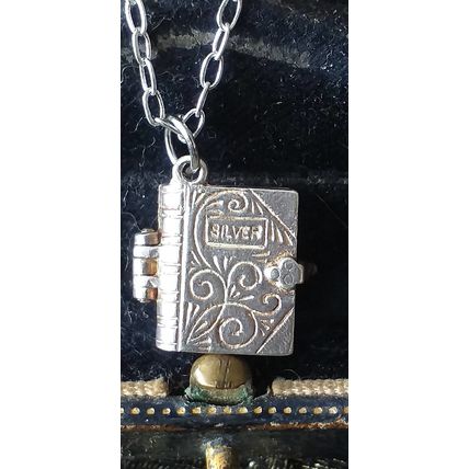 Antique Vintage Edwardian 1900-s Holy Bible with Graver Inside on Modern Chain