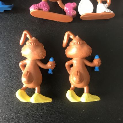 Nestle Nesquik Rabbits Sports Tennis, Roller Skating FIVE VGC + 2 damaged