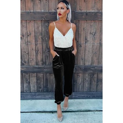 Black Solid Velvet Jogger Pants