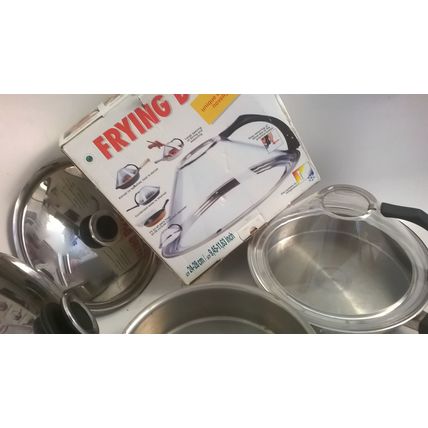 Induction Ready Frying Saute Pan Professional Non Stick 4 Egg Poacher dome splat
