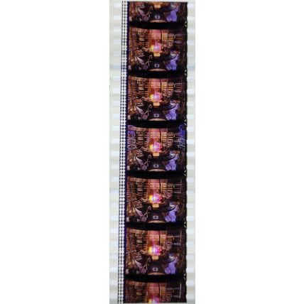 Pk GEB - Z - MIX - A 004d . 1 STRIP OF 5 - 35MM FILM CELLS. ( PR )