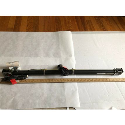 TOLOMATIC CCM # 213348 PNEUMATIC CABLE LINEAR ACTUATOR 670mm TRAVEL 1/8 NPT,EN