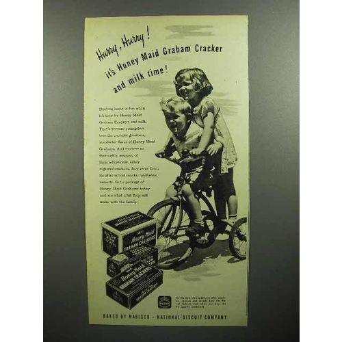 1945 Nabisco Honey Maid Graham Crackers Ad - Hurry!