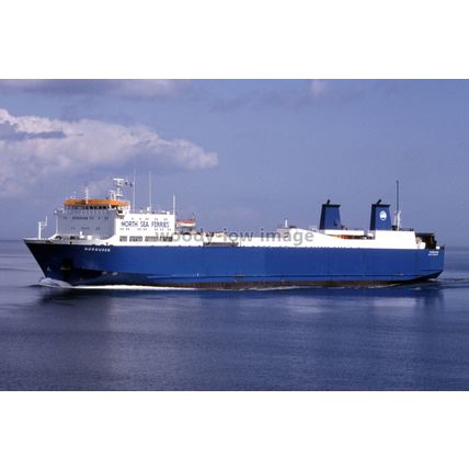 SL0927 - North Sea Ferries Ferry - Norqueen - photograph 6x4