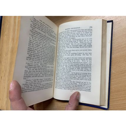 c1923 CHARLES DICKENS "MARTIN CHUZZLEWIT" ILLUSTRATED FICTION HARDBACK BOOK (P4)