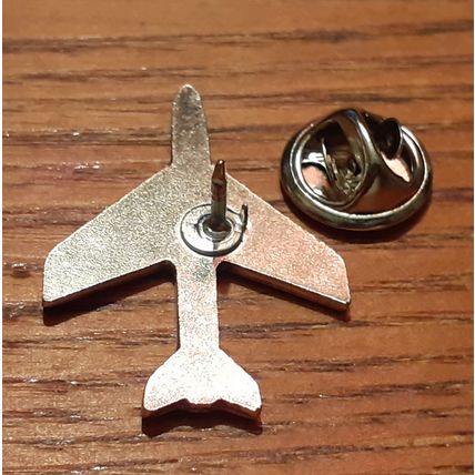 UK United Kingdom RAF Royal Air Force Aeroplane Pin Badge - Hawker Hunter