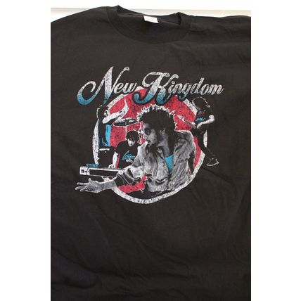 NEW KINGDOM - 90's Hip-Hop Rap-Rock band T-shirt ~Never Worn~ Large