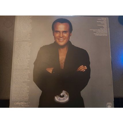 Harry Belafonte – Turn The World Around (CBS86045) 1977 (LP)