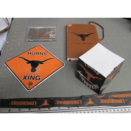 RARE UT TEXAS UNIVERSITY LONGHORNS LOT JOURNAL, SIGN, LANYARD, NOTES, CAR BADGE