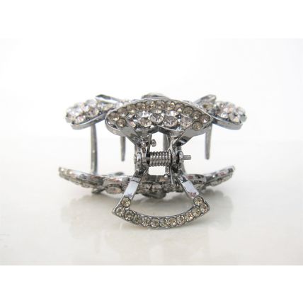 Medium smoke gray crystal metal heart hair claw clip bridal clip