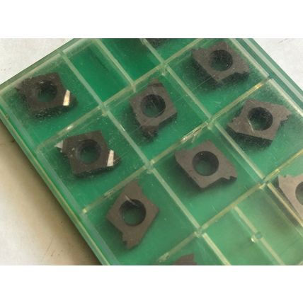 NEW lot 50 WIDIA 214-90 235 73 112 09 TTM CARBIDE INSERTS, GRADE 12W-I,TL