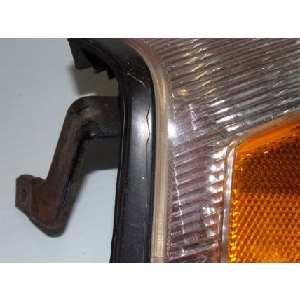 1988 88 1989 89 Subaru DL Wagon RH Turn Signal Assy OEM IKI 5173