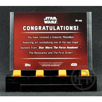 Topps Star Wars The Force Awakens S1 – Medallion – M-46 Gold Parallel 35/50