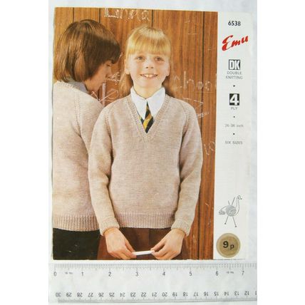 Vintage: Emu 6538 sweater for boy or girl, DK & 4 ply