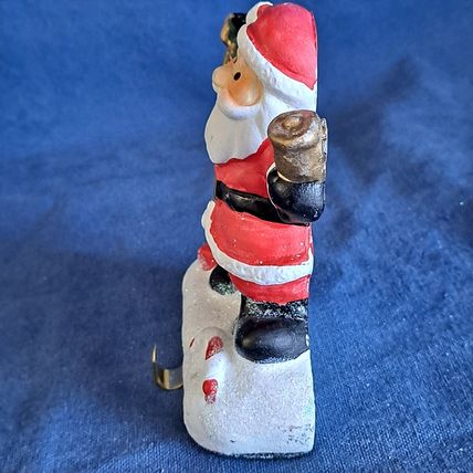 Greenbrier SANTA CLAUS Christmas STOCKING HOLDER Mantel Cement Hanger Hook