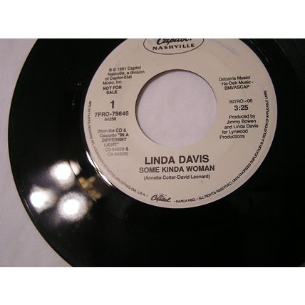 Linda Davis Promo 45-SOME KINDA WOMAN