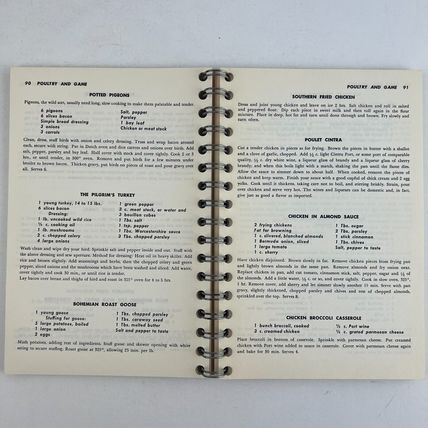 Community Fare Hospital Woman's Auxiliary Cookbook 1976 Geneva Illinois