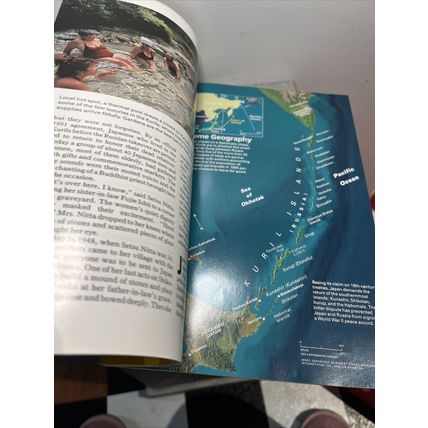National Geographic Magazine October 1996 African Gold - Vintage Collectable