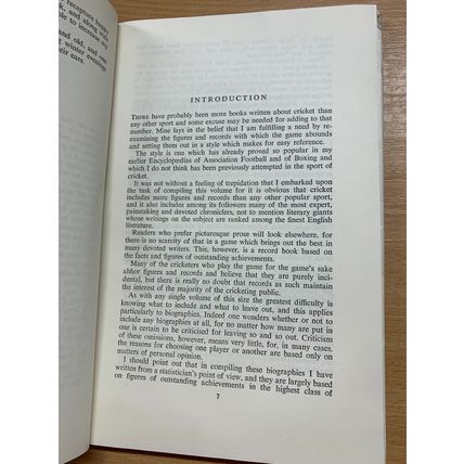 1964 "THE ENCYCLOPAEDIA OF CRICKET" M. GOLESWORTHY SPORTSMAN CLUB HB BOOK (P3)