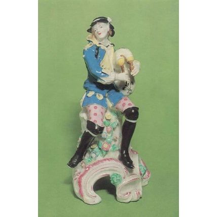 Bagpiper Figure Porcelain Manchester Art Gallery Postcard