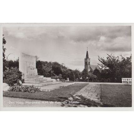 Den Haag Monument De Koningin Moeder Real Photo Queen Emma Old German Postcard