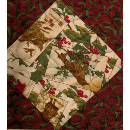 Christmas Homecrafted Wall Hanging/Table Topper Hollyday Star 101136WH