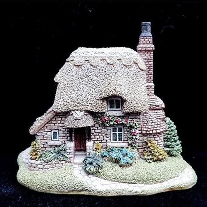 Lilliput Lane Birdlip Bottom Cottage Collectable Thatched Vintage Ornament