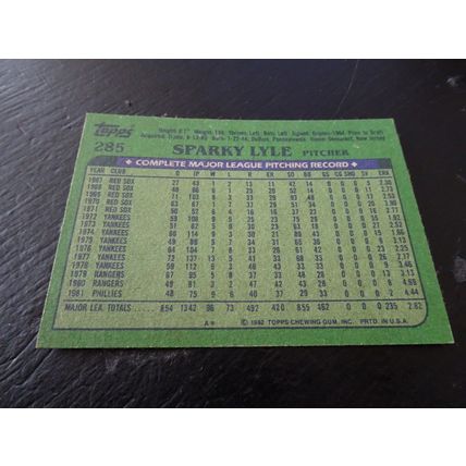 1982 Topps Card # 285A Sparky Lyle Excellent-Mint (6) Philadelphia Phillies
