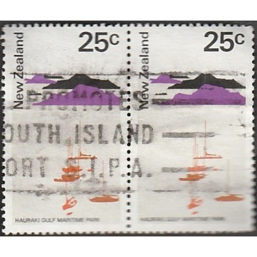 New Zealand $0.25 Value. Hauraki Gulf Maritime Park. Fine Used Pair