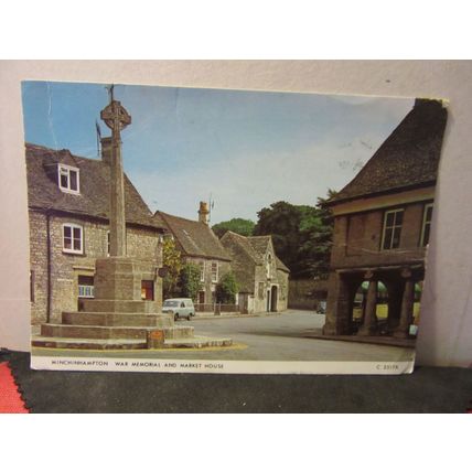 WAR MEMORIALMINCHINHAMPTON, GLOUCESTERSHIRE used postcard by Judegs 1973 pm =
