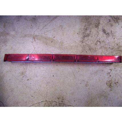 1972 PLYMOUTH FURY III RH TAILLIGHT LENS