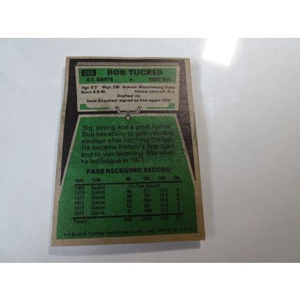 1975 Topps Football Card # 255 Bob Tucker Very Good (3) New York Giants