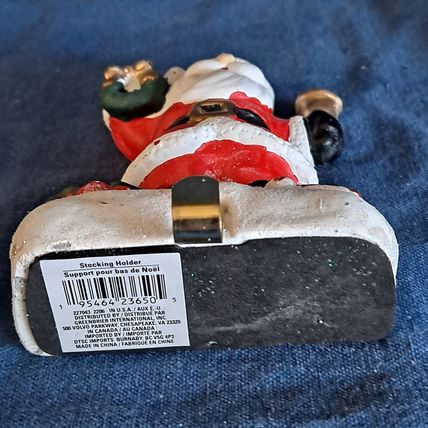 Greenbrier SANTA CLAUS Christmas STOCKING HOLDER Mantel Cement Hanger Hook