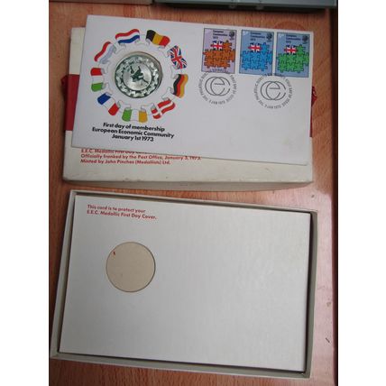 1973 FIRST DAY OF MEMBERSHIP FOR THE EEC SILVER PROOF JOHN PINCHES 1oz MEDAL FDC