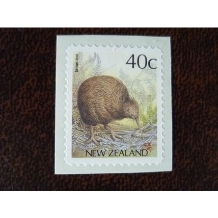 New Zealand 1988 Native Birds 40c Brown Kiwi self adhesive mint stamp SG1463