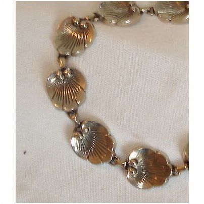 Dramatic Silver Tone retro Choker necklace Engraved Leaf Statement 60s Mod jewel