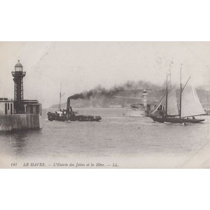 Le Havre Entree de Jetees Ship Steamer Old Antique France French Postcard