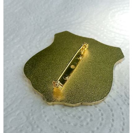 Royal Canadian Mounted Police Wallet Badge "RETIRED"