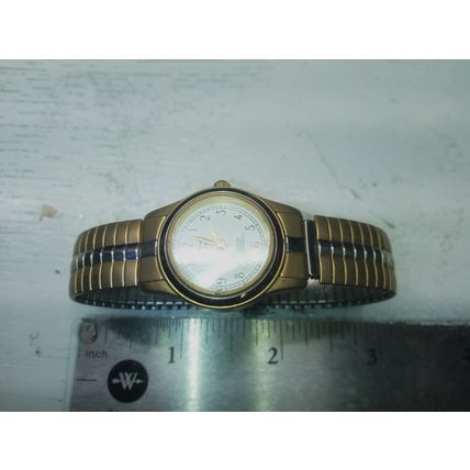 RELIANCE CROTON LADIES STAINLESS/GOLDTONE WRIST WATCH - QUARTZ