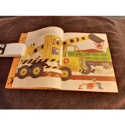 Little Golden Book Machines By William Dugan 5.0 Very Good/fine Shape 1961