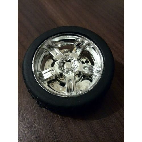 Ford Mustang GT spare wheels 1 pair - 1:14 scale