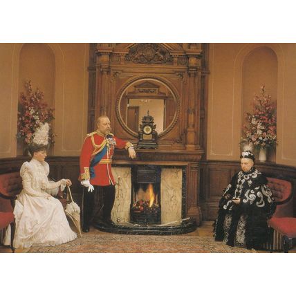 Royal Waiting Room Queen Victoria Waxwork Madame Tussauds Postcard