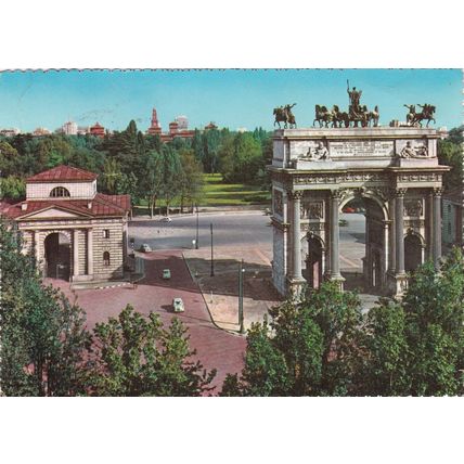 Milano Arco della Pace Italy Postcard posted 1983 creased