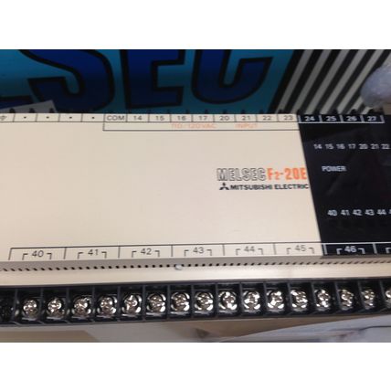 NEW F2-20ER-UA1 MITSUBISHI PROGRAMMABLE CONTROLLER MELSEC F2-20E,FL,FB