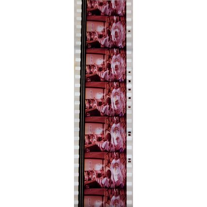 Pulp Fiction. Pk VXM - C078z. 1 STRIP OF 5 - 35MM FILM CELLS PK VXM