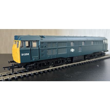 Hornby R3067 00 Gauge BR Class 31. AIA-AIA Diesel Electric 31256 DCC Ready - VGC