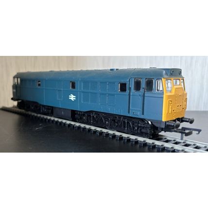 Hornby R3067 00 Gauge BR Class 31. AIA-AIA Diesel Electric 31256 DCC Ready - VGC